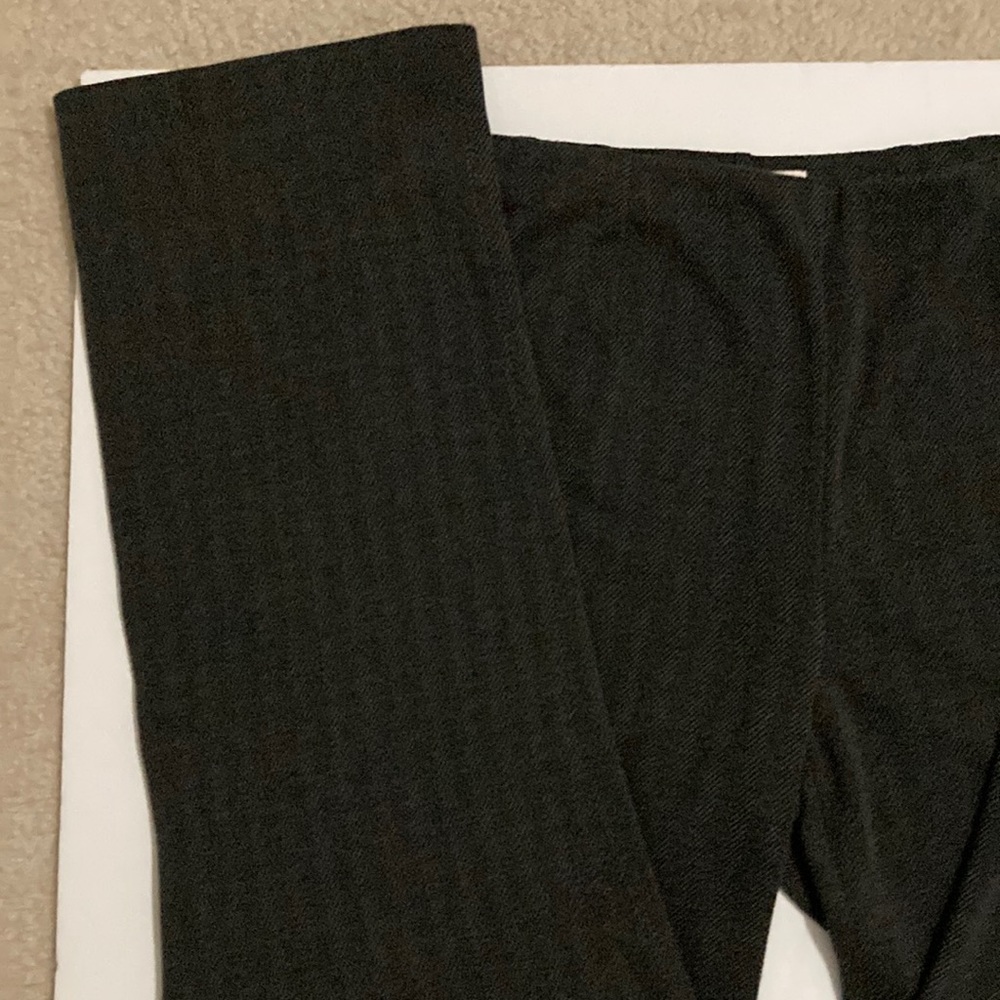 Coldwater Creek Classic fit pull on gray pants SZ M 10-12 79%polyester 18%rayon